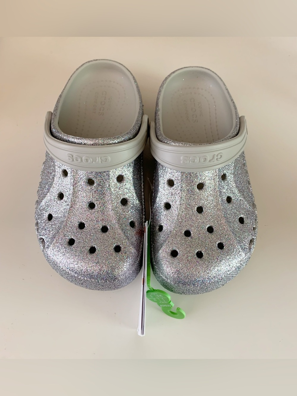 Crocs Kids Baya Clog in Silver Glitter in size 3 Brand New with Tags